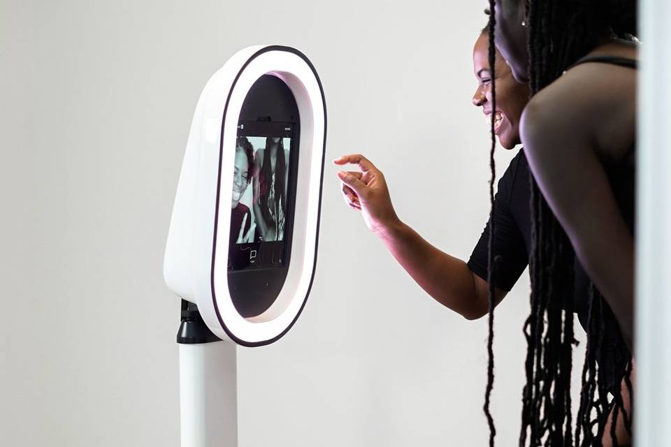 Compact Pole PhotoBooth